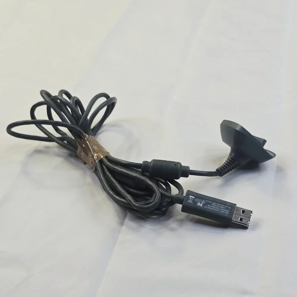 Microsoft Xbox 360 Play & Charge Kit Charging Cable Grey OEM Genuine